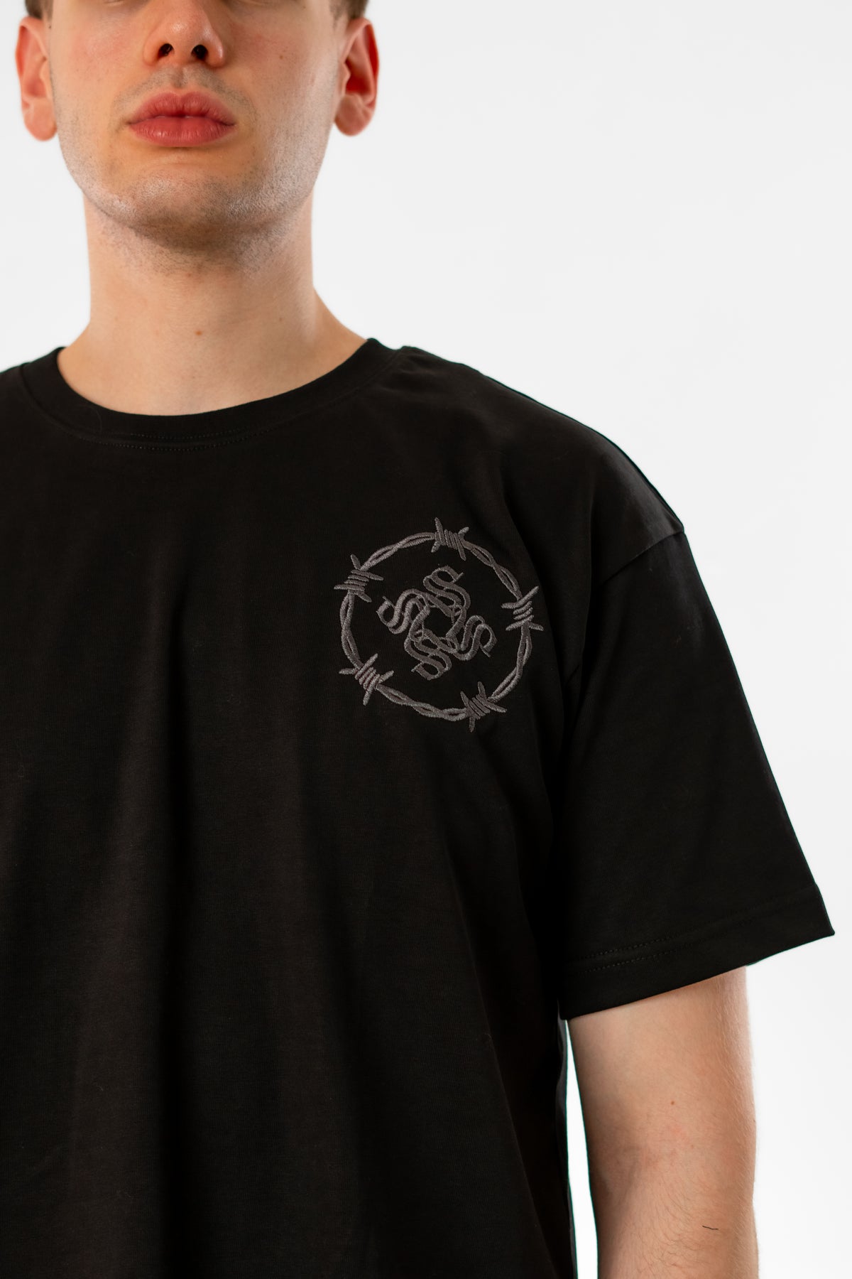 NO ESCAPE TEE